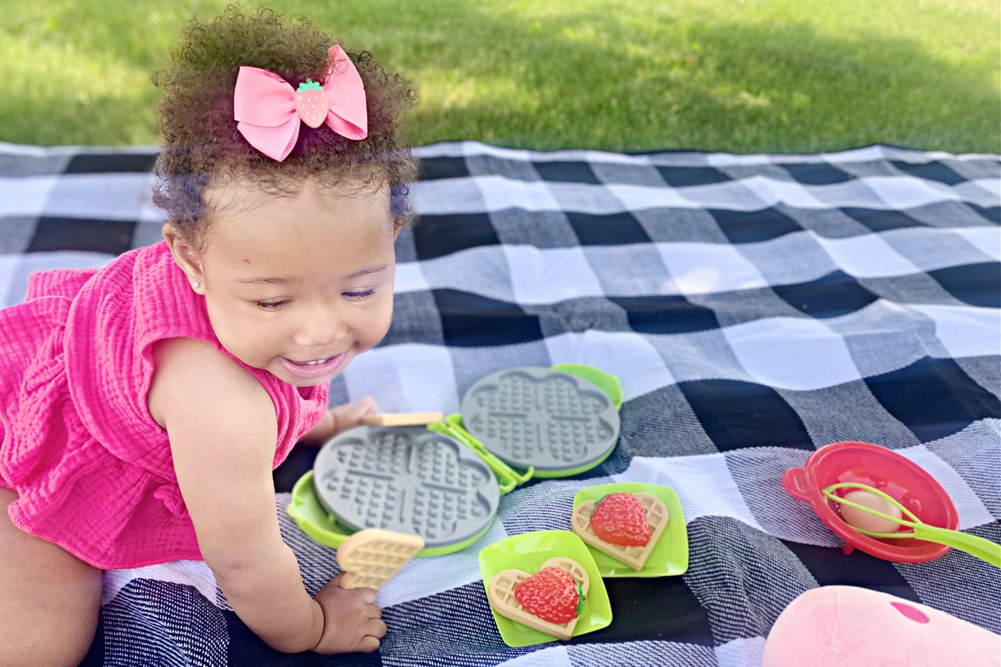 Toy Time Kids Toy Waffle Iron Set with Music and Lights- Fun