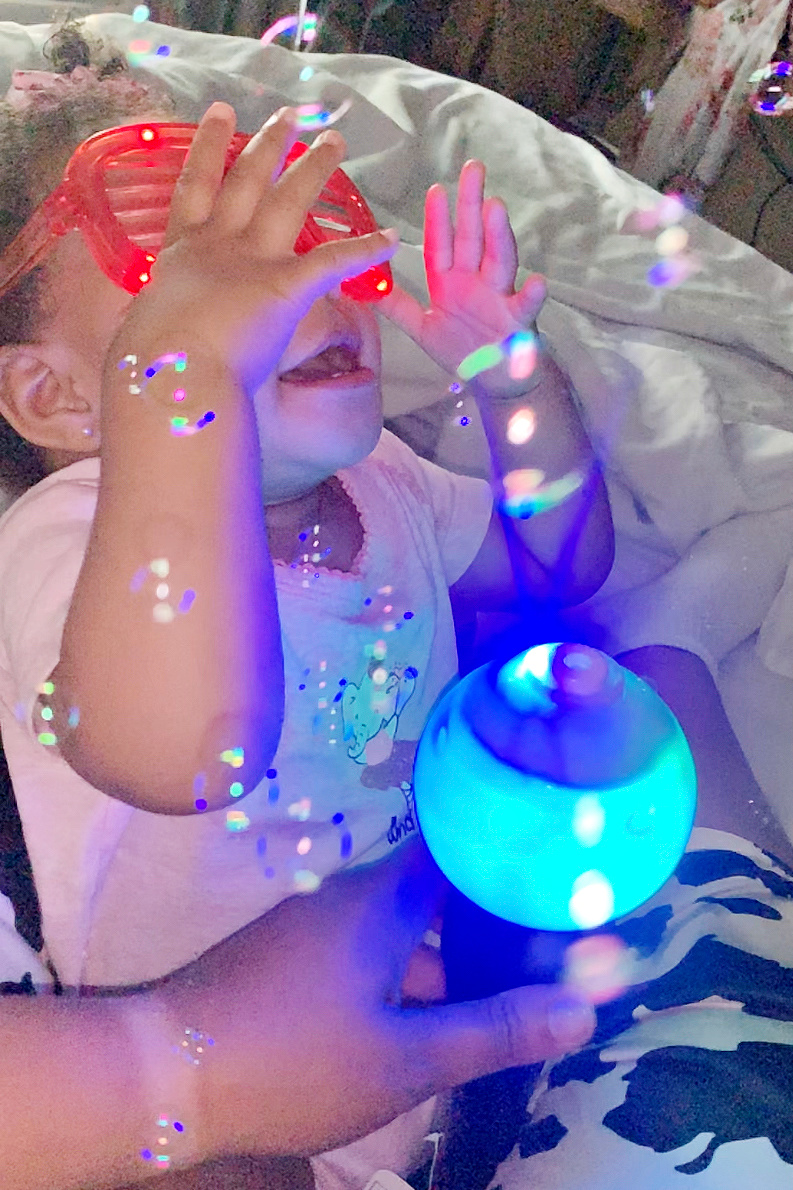Elevate Summer Fun with WeGlow Light Up Bubble Wands and Glasses